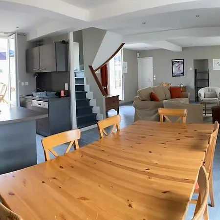 Spacieux Avec Grande Terrasse