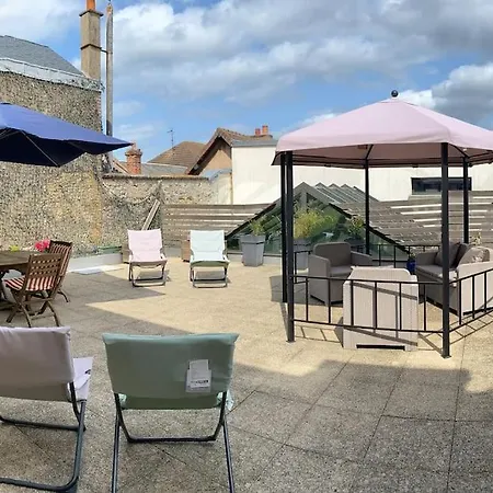 Spacieux Avec Grande Terrasse דירה